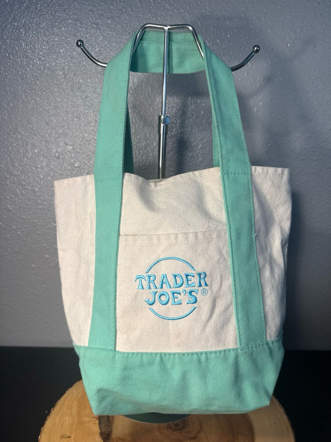 Trader Joe’s, #Min, Tote And Mint And Ivory