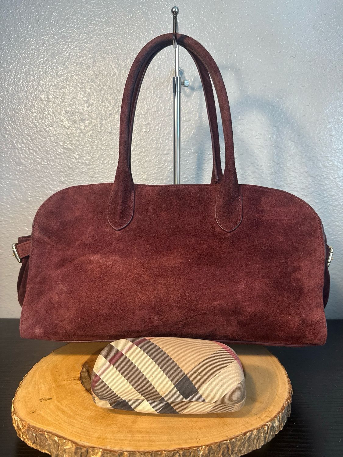 Claudia Fierenze Made In Italy Burgundy Suede East West Shoulder Bag 💥 Burberry Glasses Case Sold Separately