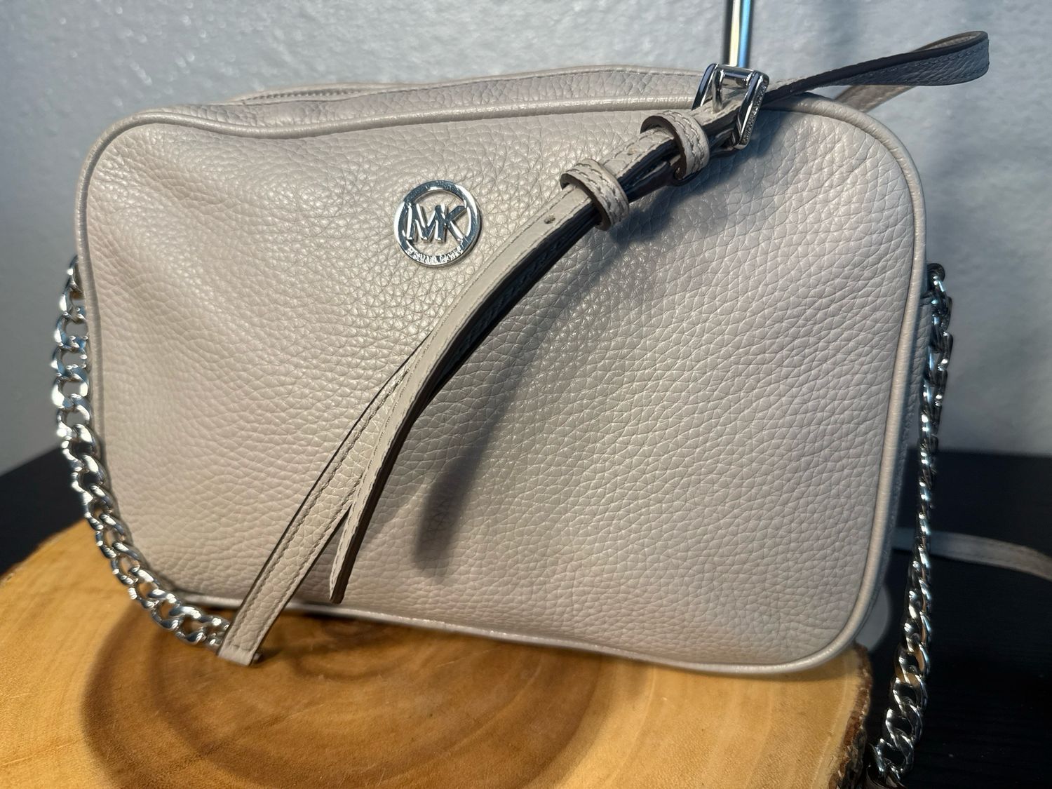 Michael Kors Gray Pebbled Leather With Silver Hardware Crossbody Bag Like New