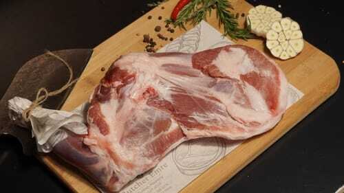 Lamb Shoulder Whole 1kg(338)