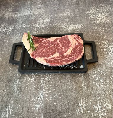 Ribeye Boneless MB4+ 300/350g (640)
