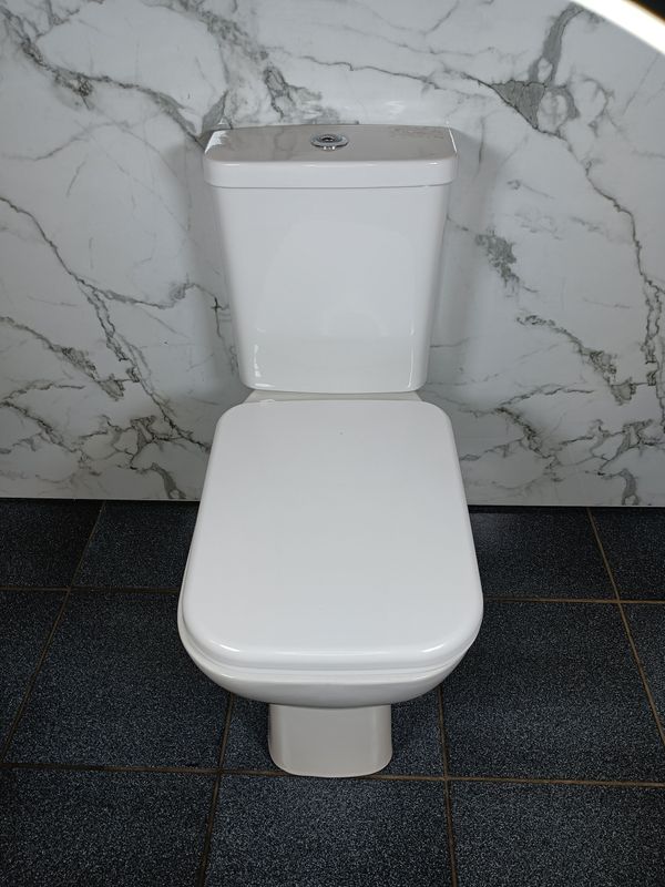 Diamond Bog In A Box Close Coupled Pan