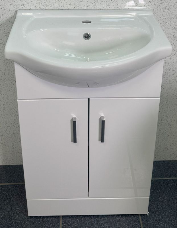 Ultra Mayford Double Door Floorstanding