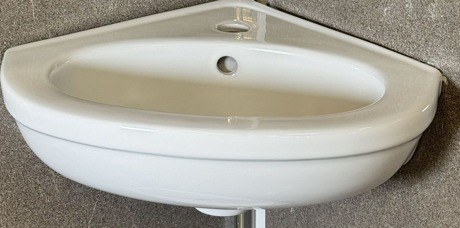 Skara 330mm Corner Basin 1 Tap Hole