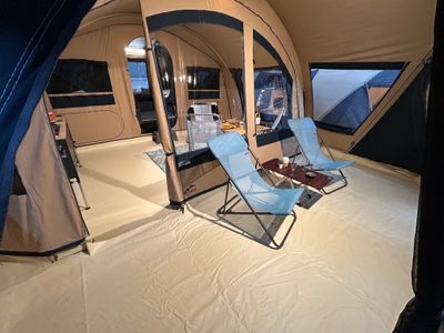 Zusätzliche Bodenwanne für das integrierte Sonnensegel Cabanon Chamonix
