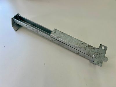 Kurbelstütze für Cabanon Zeltanhänger