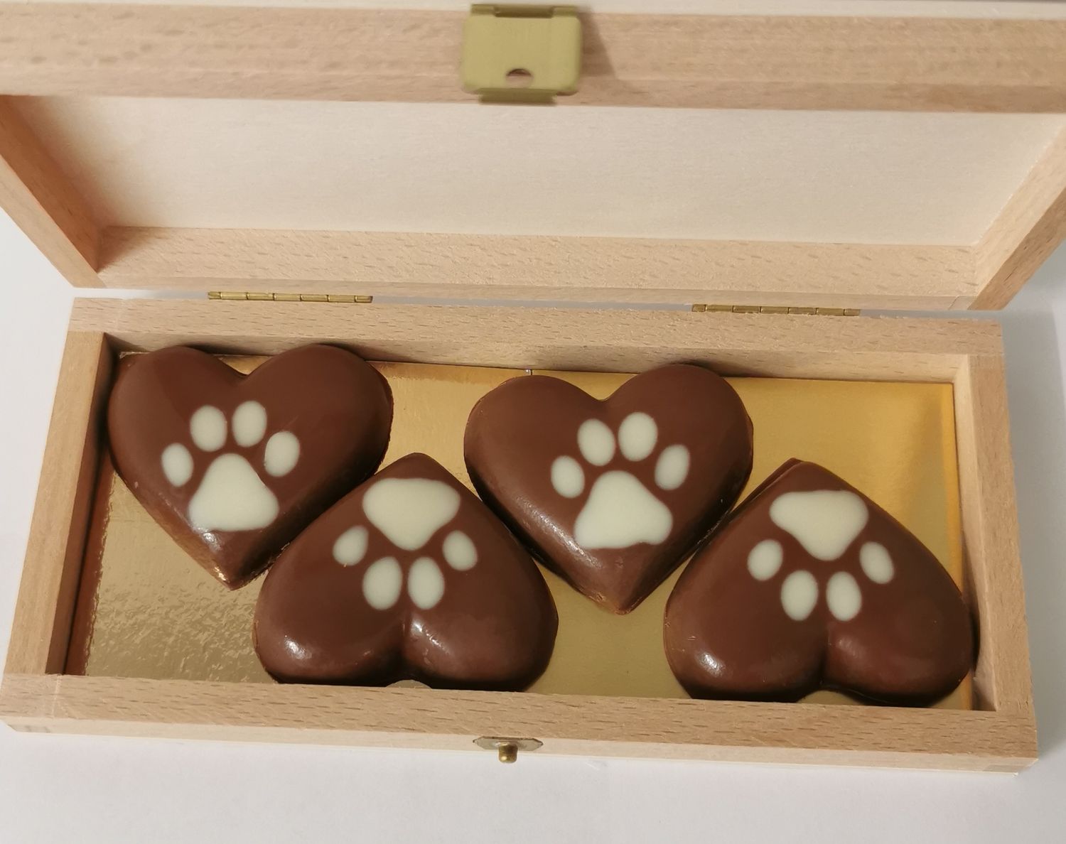 4er Pfötchen Herzli klein in der Holzbox