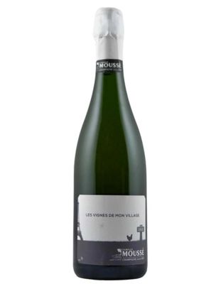 Champagne Moussé &#39;Les Vignes de Mon Village&#39; Blanc de Noirs Extra Brut