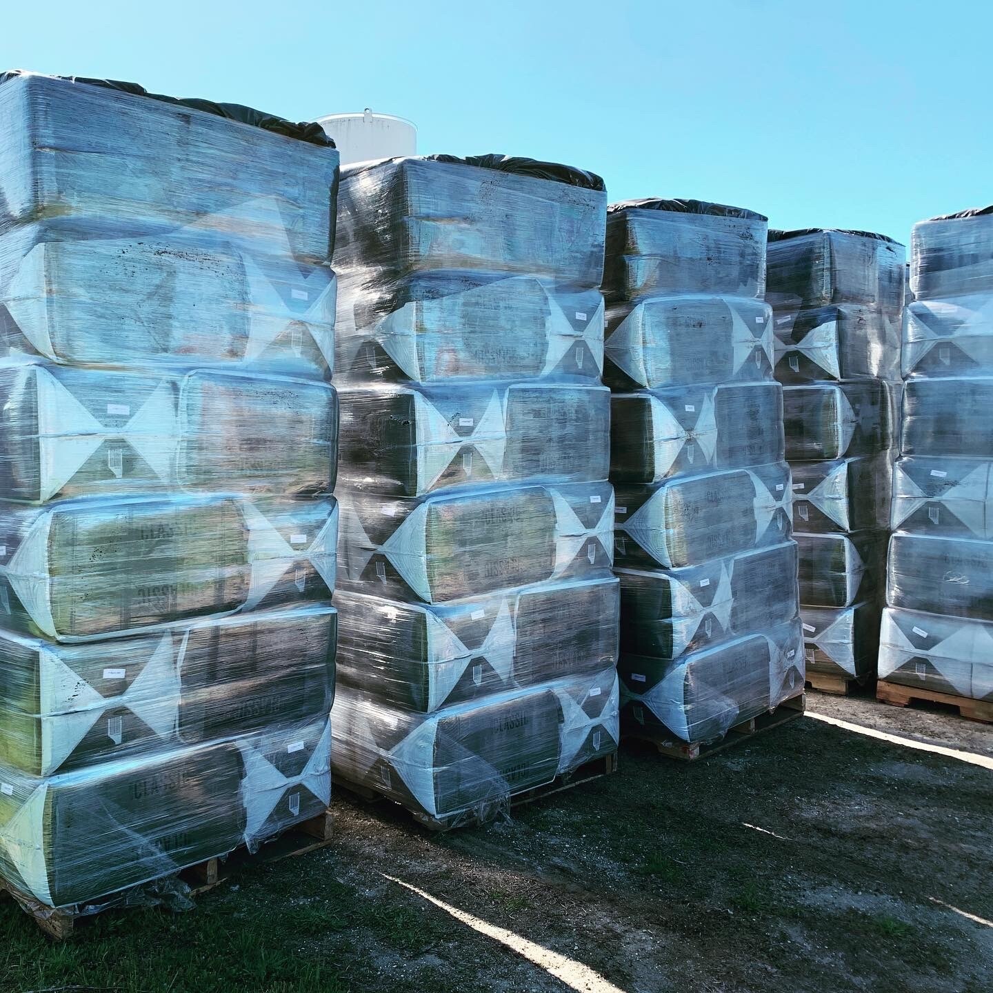 Sunshine #4 FULL PALLET (30 pales x 3.8cf compressed)