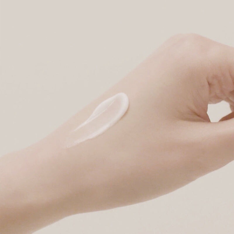 Haruharu Wonder Black Rice Hyaluronic Cream