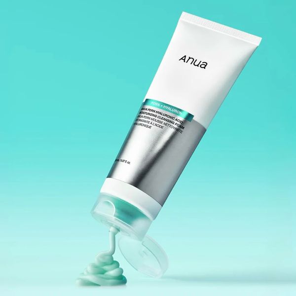 Anua PDRN Hyaluronic Acid Moisturizing Cleansing Foam