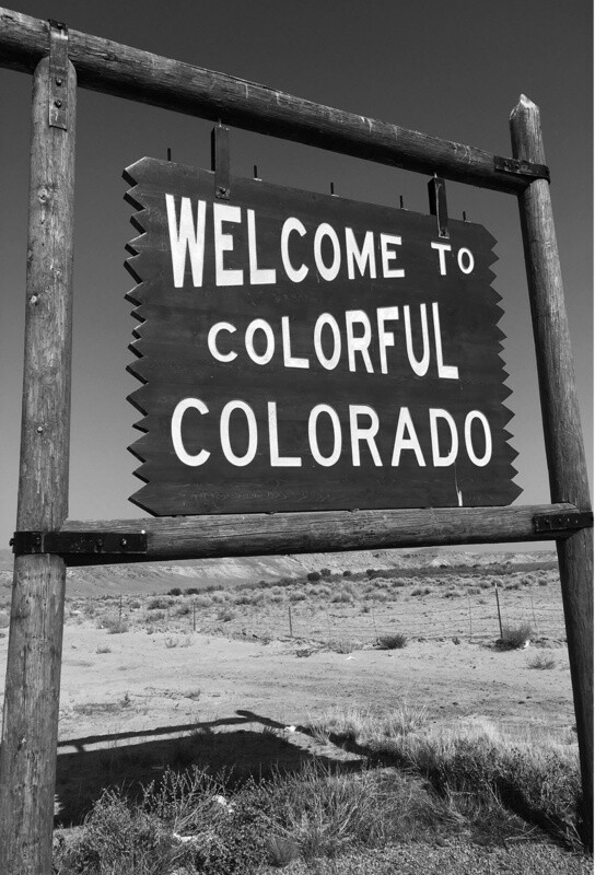 WELCOME SIGN SIGN B/W PHOTO | LOOSE PRINT | 3:4 RATIO | PHOTOGRAPHY | LIFESTYLE
