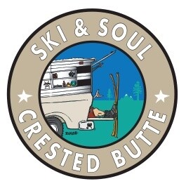 SKI &amp; SOUL CRESTED BUTTE TAILGATE SKI SHACK GREM ROUND | LOOSE PRINT | 1:1 RATIO | LIFESTYLE | ILLUSTRATION