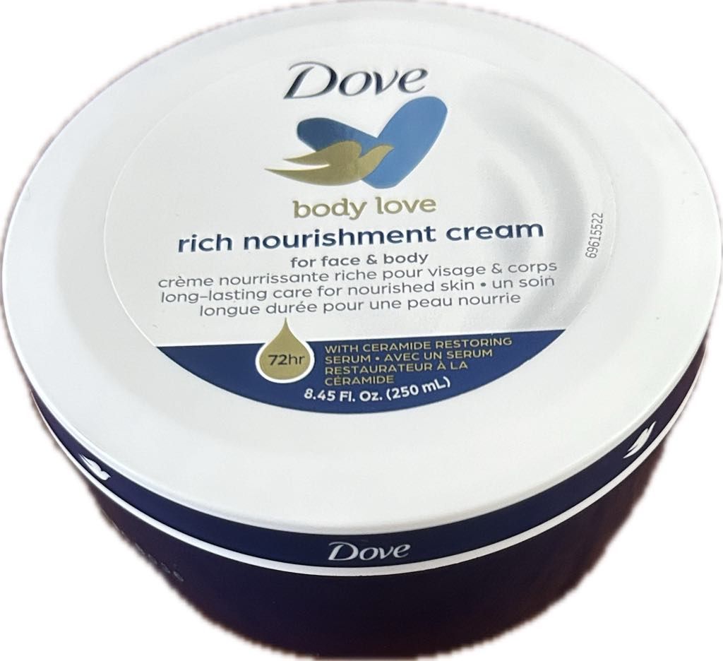 Dove Crème nourrissante riche visage et corps