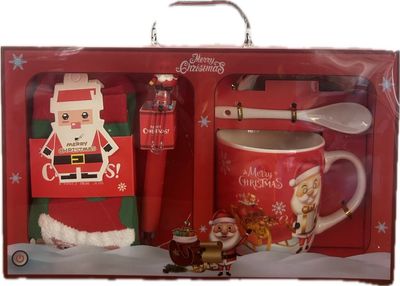 Ensemble Tasse et décoration noël