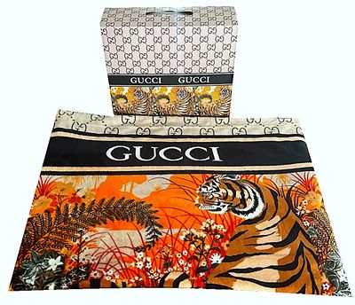 Couverture Gucci - Tigre