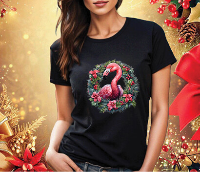 Christmas Wreath and flamingo on Black Short Sleeve T-shirt