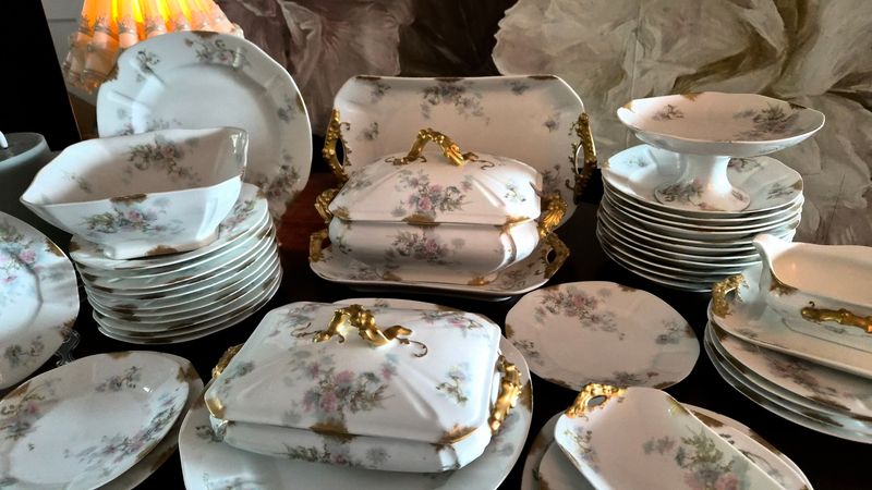 Antique Limoges Dinner Set c.1900, Hand-Painted Floral Porcelain, Gold Trim