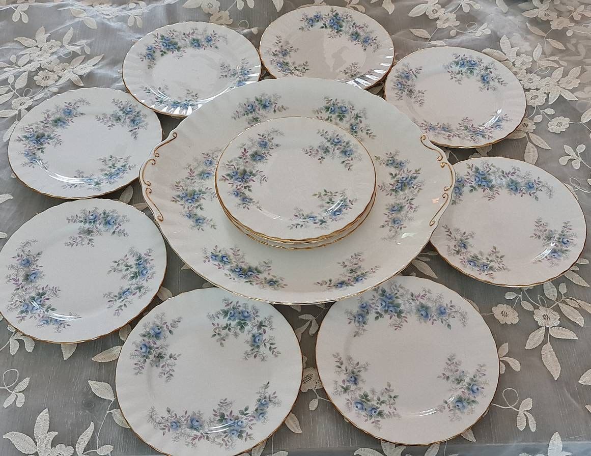Royal Albert Bone China Cake Plate Set of 10 with Server, Blue Blossom Royal Albert Bone China Cake Plate Set of 10 with Server, Blue Blossom
