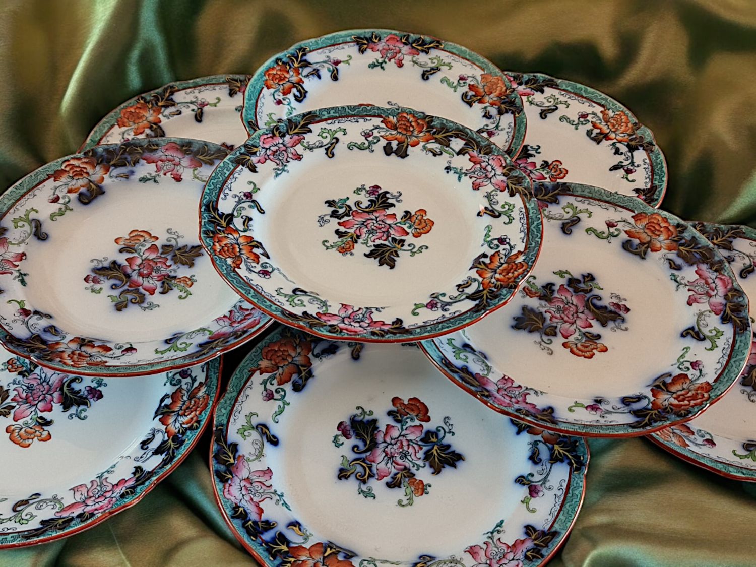 Antique English T.C. Brown-Westhead, Moore &amp; Co Set of 8 Imari Style Dinner Plates, 1862