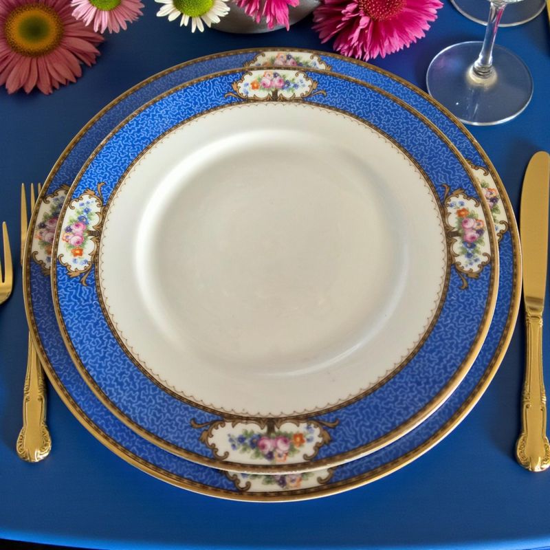 Paul Müller Bavarian Porcelain Dinnerware Set – Royal Blue, Gold Trim, 1950s