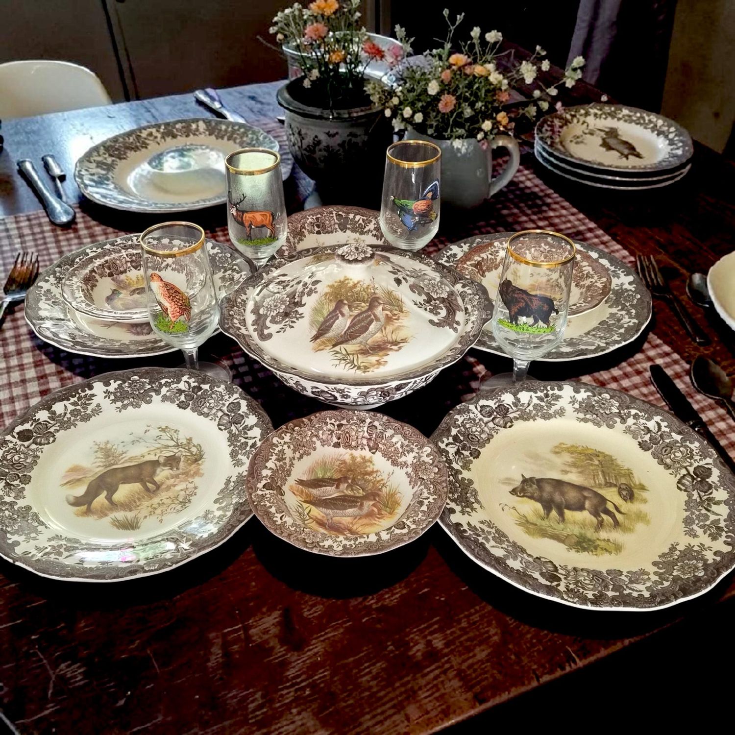Palissy Game Series Dinner Set for 4, Vintage English Countryside Wildlife Plates