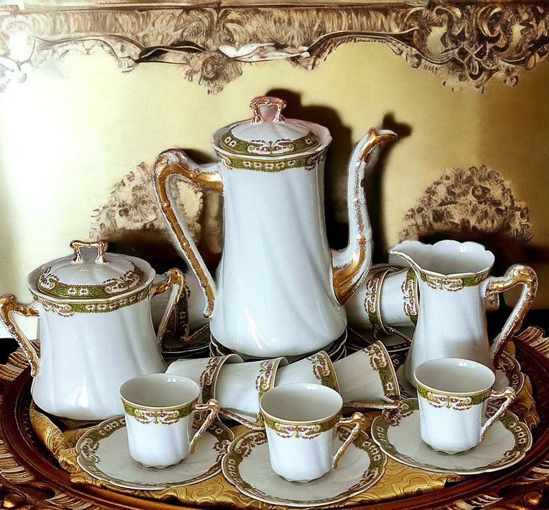 Antique French Limoges Tea and Coffee Set, Gold Gilded, Service for 10
