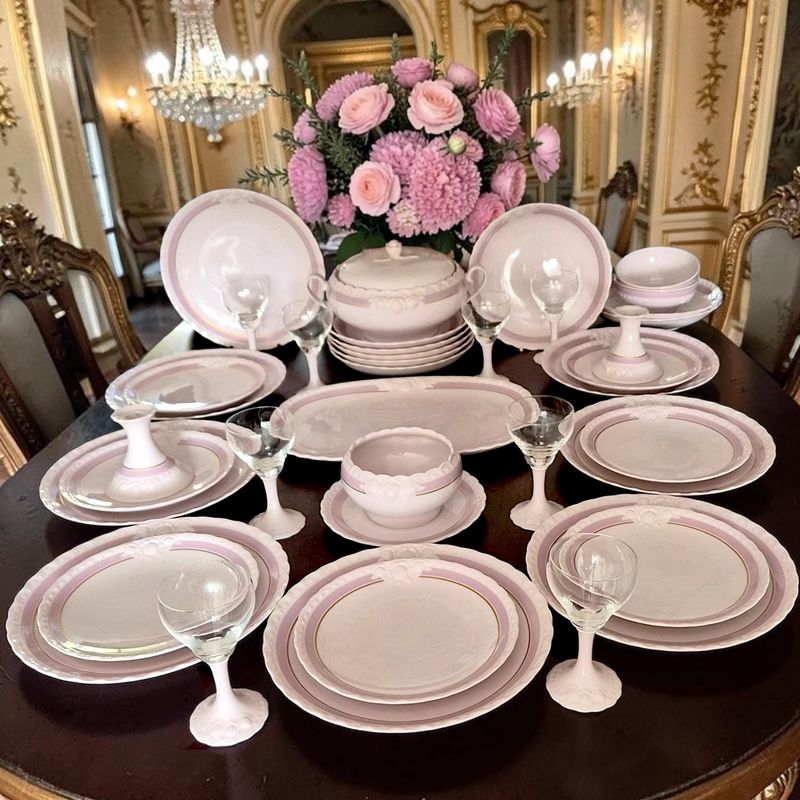 Hutschenreuther Drache Modell Dinner Set, Pink Rose &amp; Gold Trim, German Porcelain