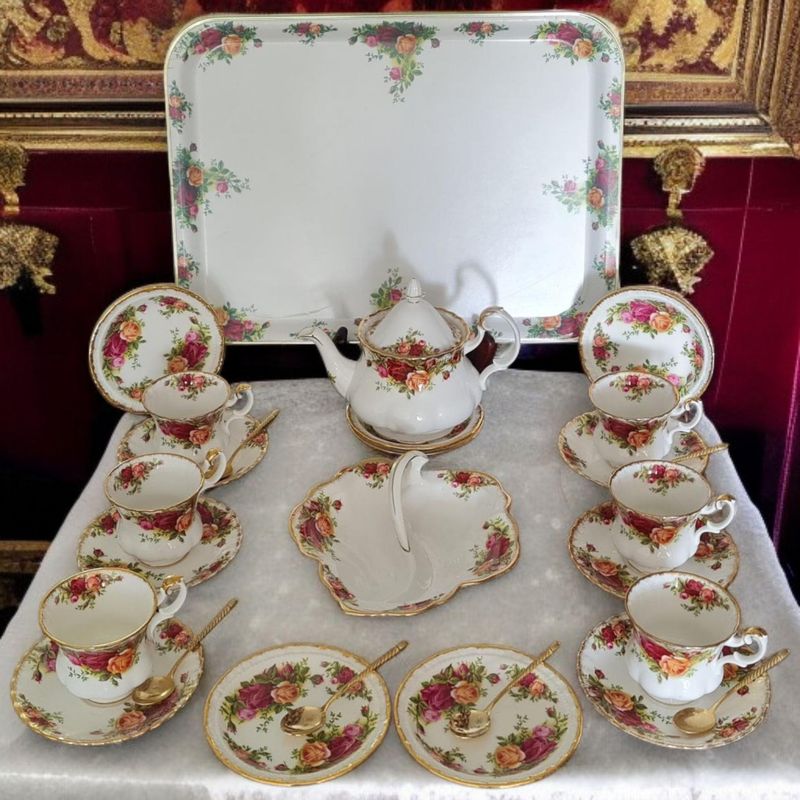 Royal Albert "Old Country Roses" Tea &amp; Cake Set with Tray, Bone China