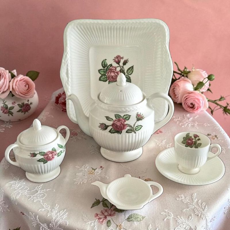 Wedgwood English Tea and Cake Set, Teapot, Cups &amp; Cake Plates