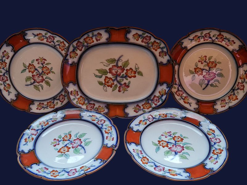 Antique 19th Century J. Ridgway Flow Blue Imari Plates and Platter, Set of 5