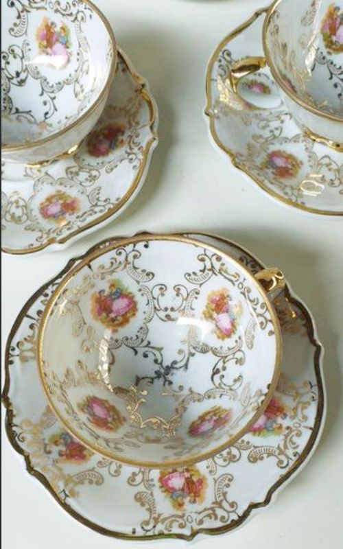 Antique Bavaria Tea Set, Gold Fragonard Victorian Design, 26 Pieces
