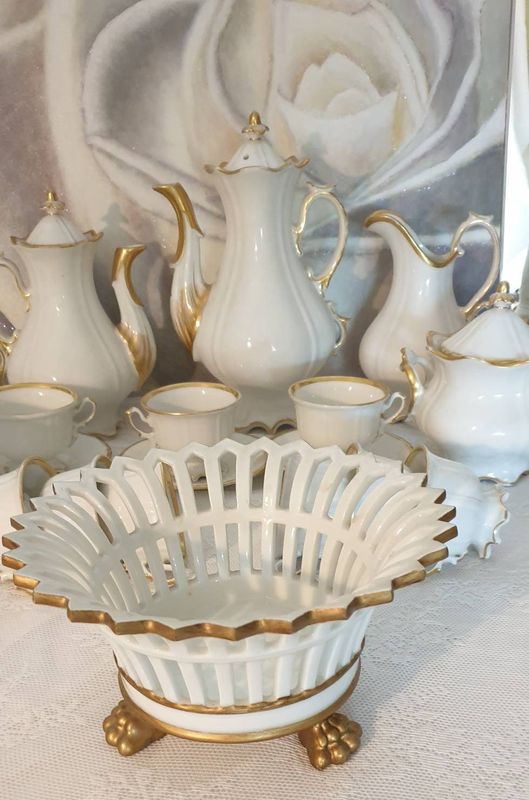 Antique Vieux Paris Swan Tea Set, Hand-Painted Gold, 19th Century