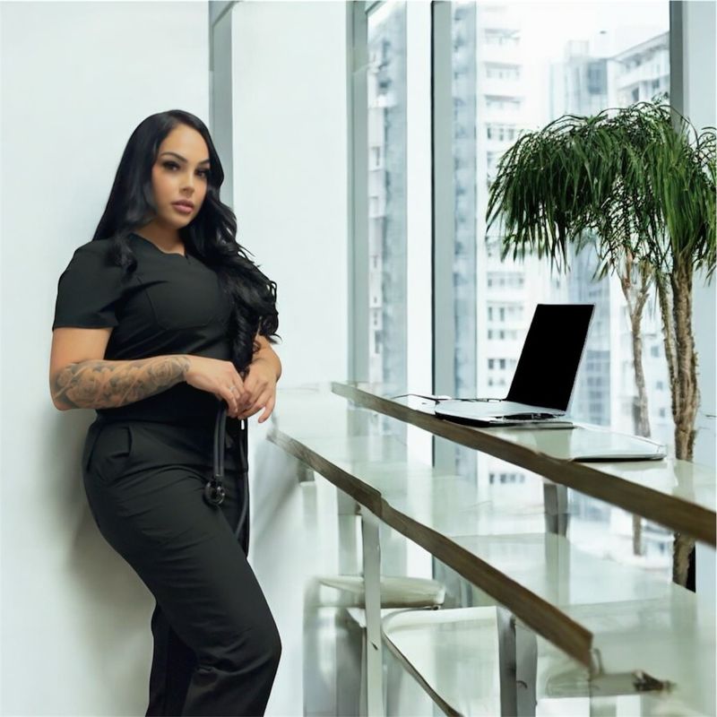 Black Women’s Set