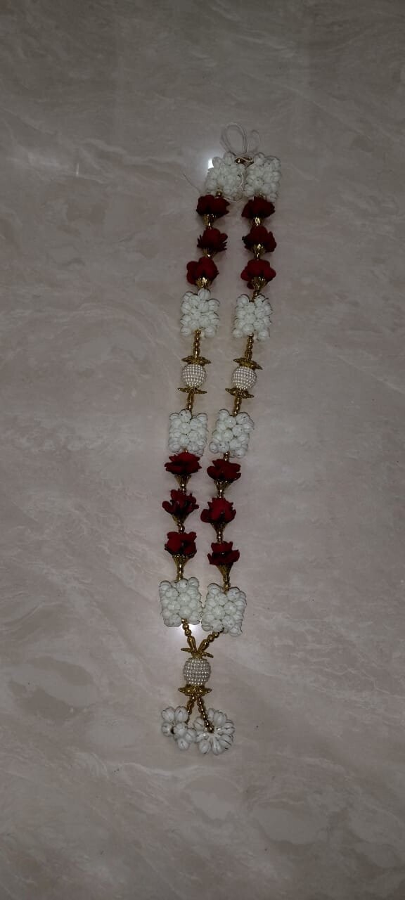 Beautiful Artificial Red rose and white flower garland.