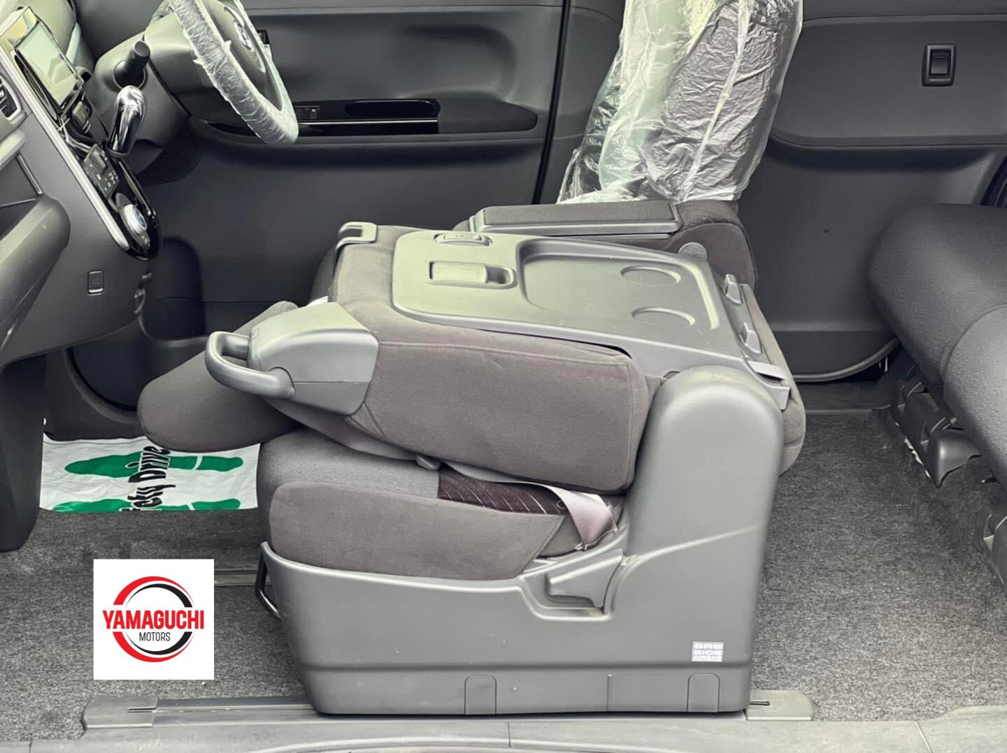 Daihatsu Tanto Custom ECO Idle