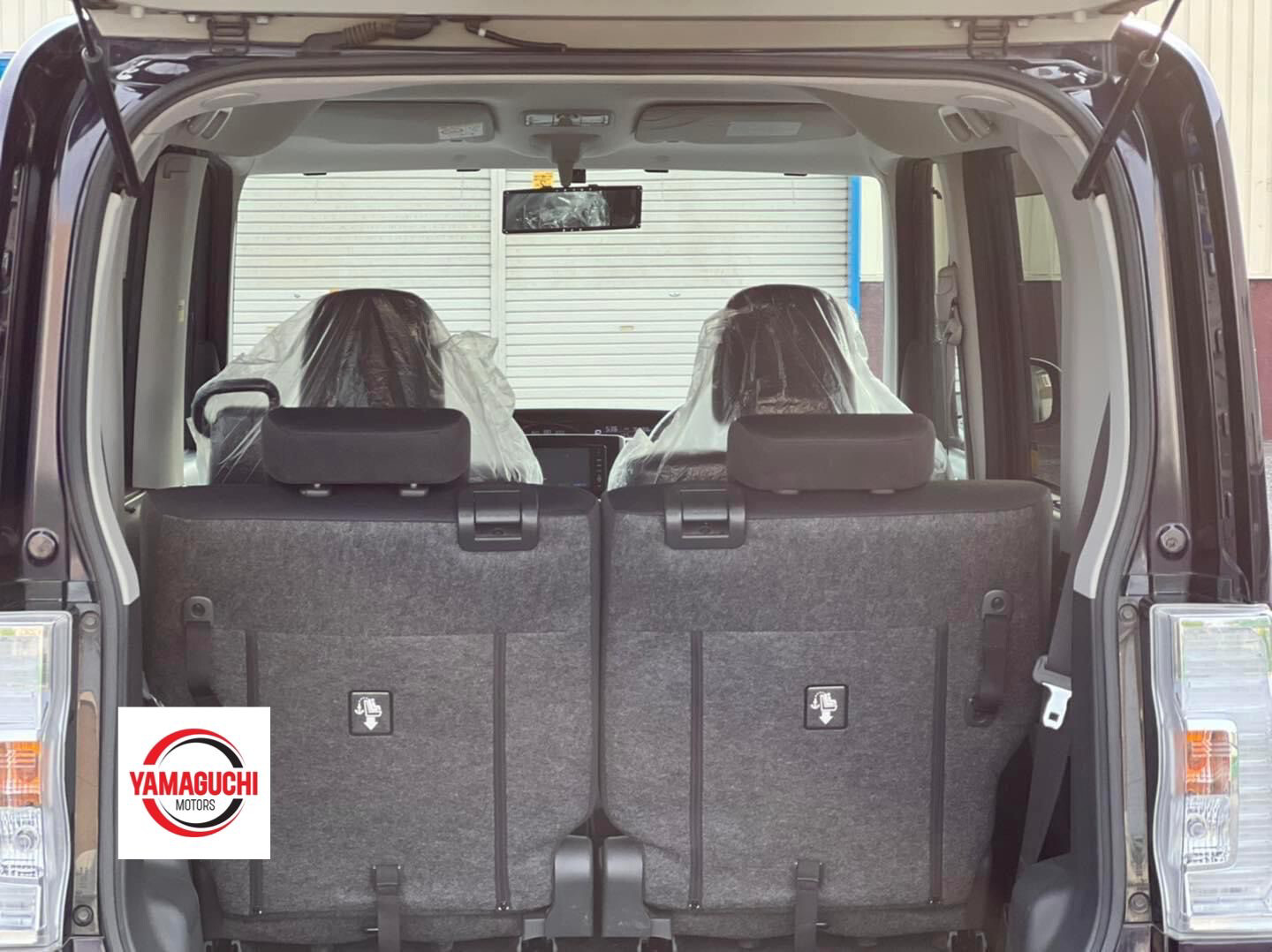 Daihatsu Tanto Custom ECO Idle