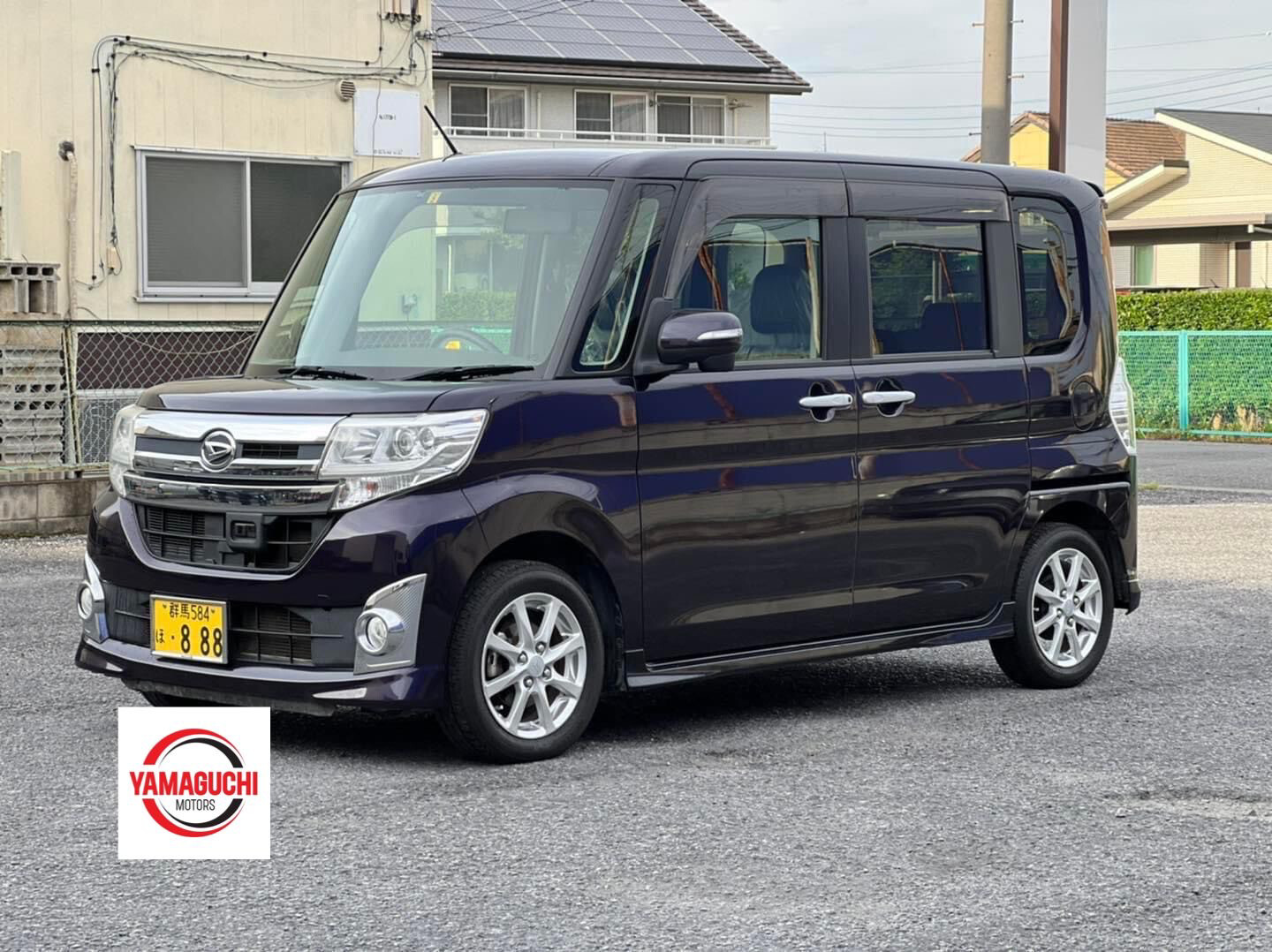 Daihatsu Tanto Custom ECO Idle