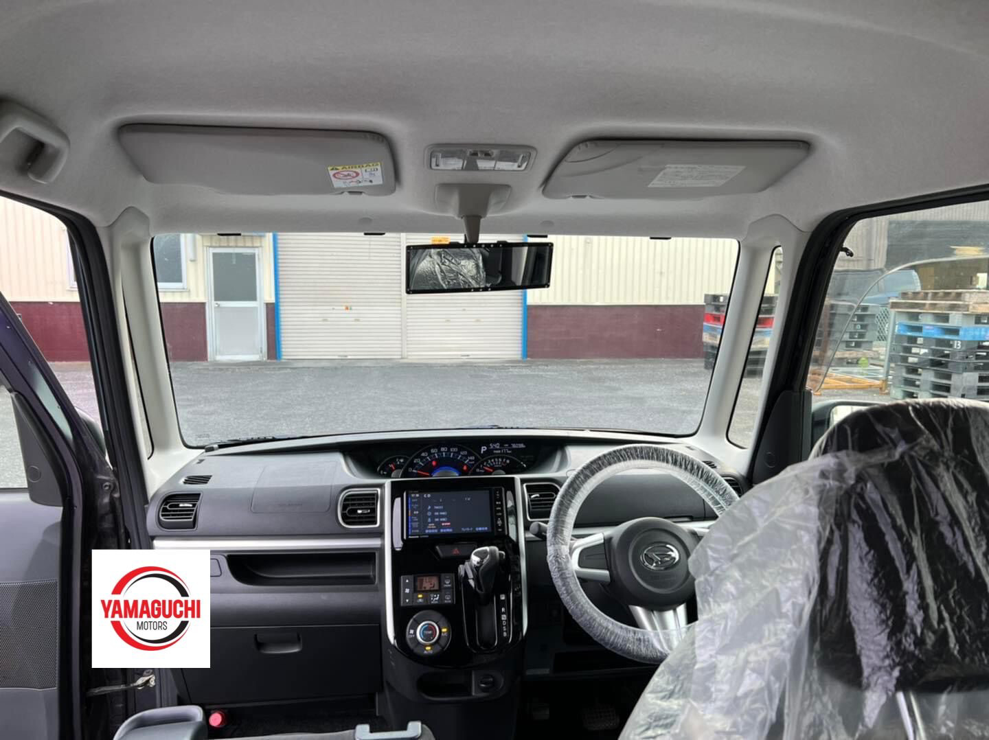 Daihatsu Tanto Custom ECO Idle