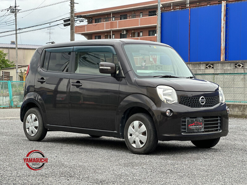 Nissan moco