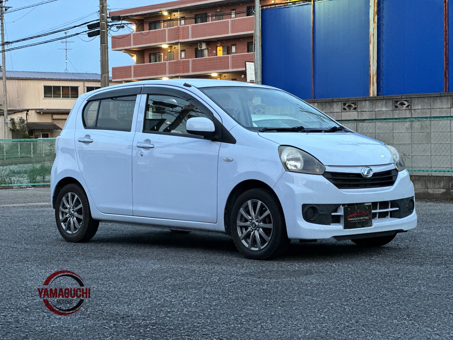 BEAUTIFUL NEW DAIHATSU MIRA eiS ECO IDLE