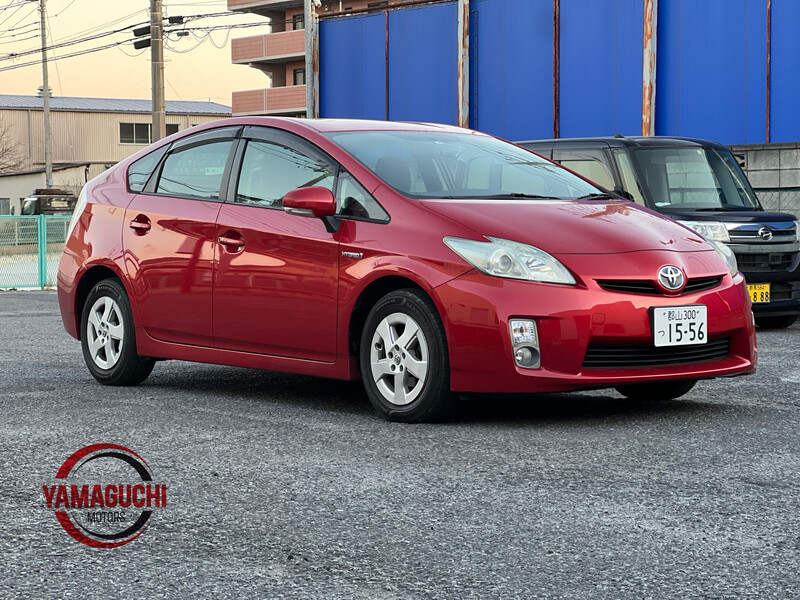 Toyota Prius Hybrid Low Mileage G Grade Selection Full Option with Cruise Control Option For Sale