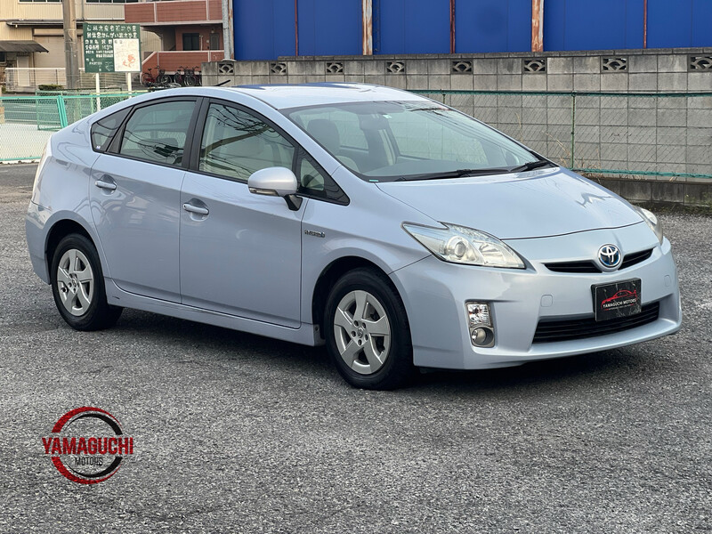 Toyota Prius Hybrid Low Mileage G Grade Selection Full Option For Sale