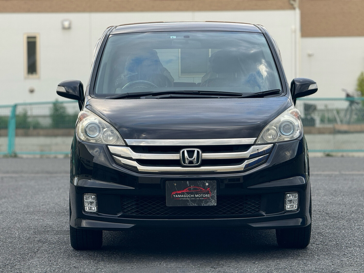 Honda Step Wagon Spada 4WD For Sale