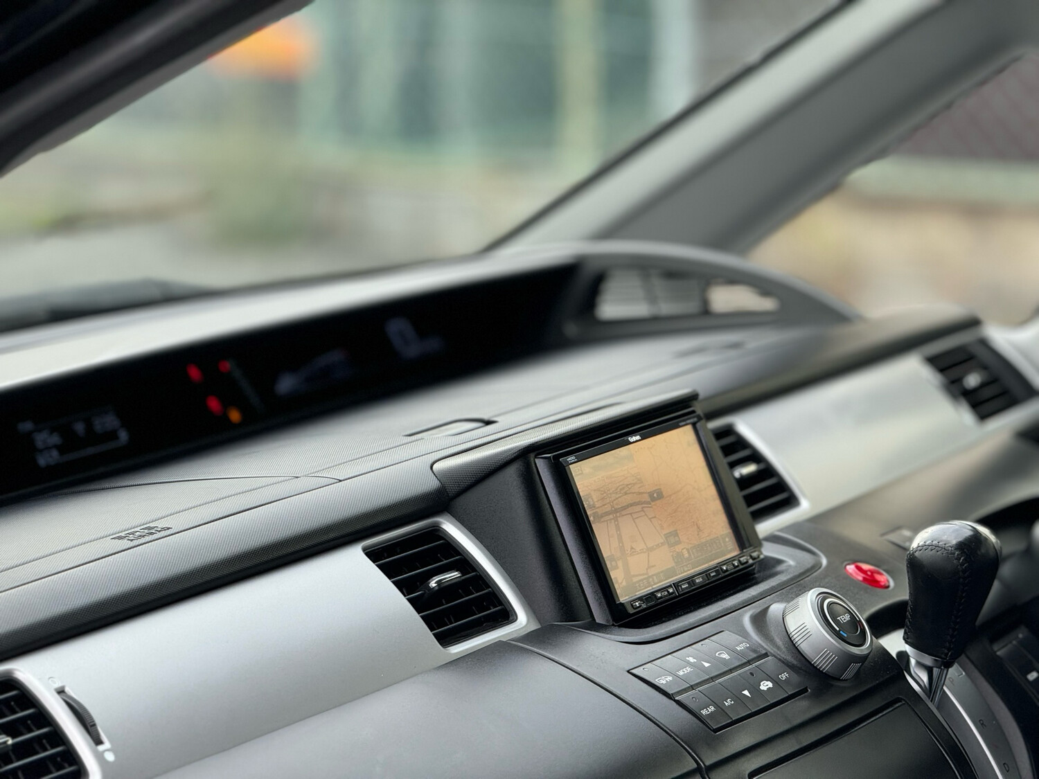 Honda Step Wagon Spada 4WD For Sale