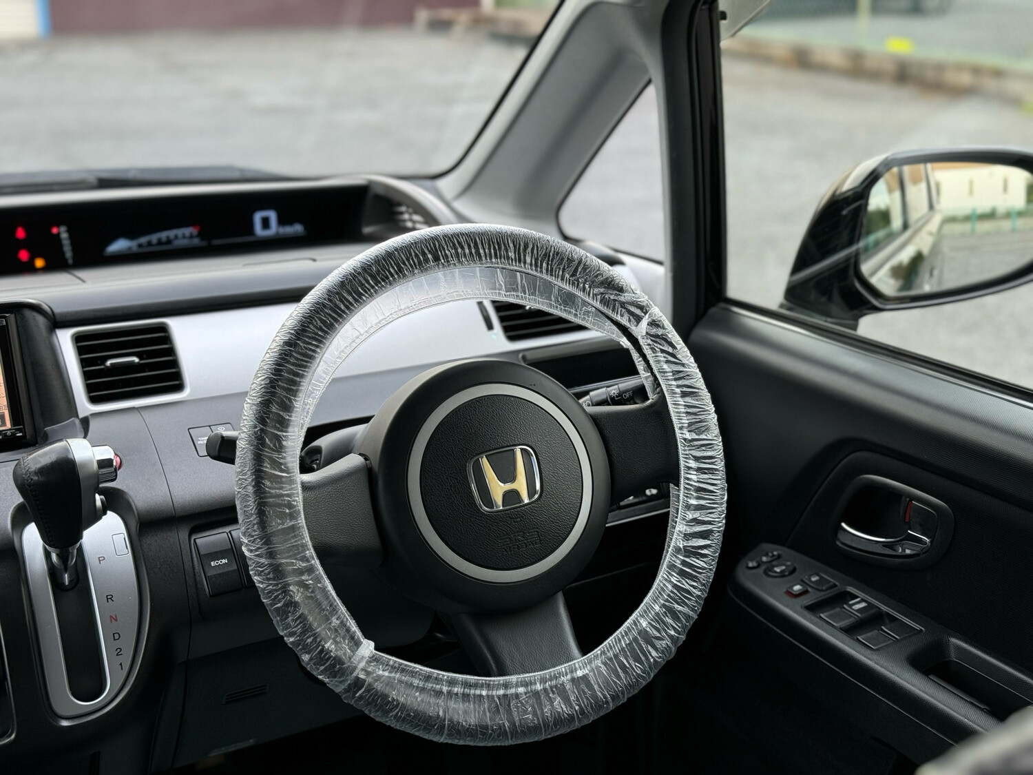 Honda Step Wagon Spada 4WD For Sale