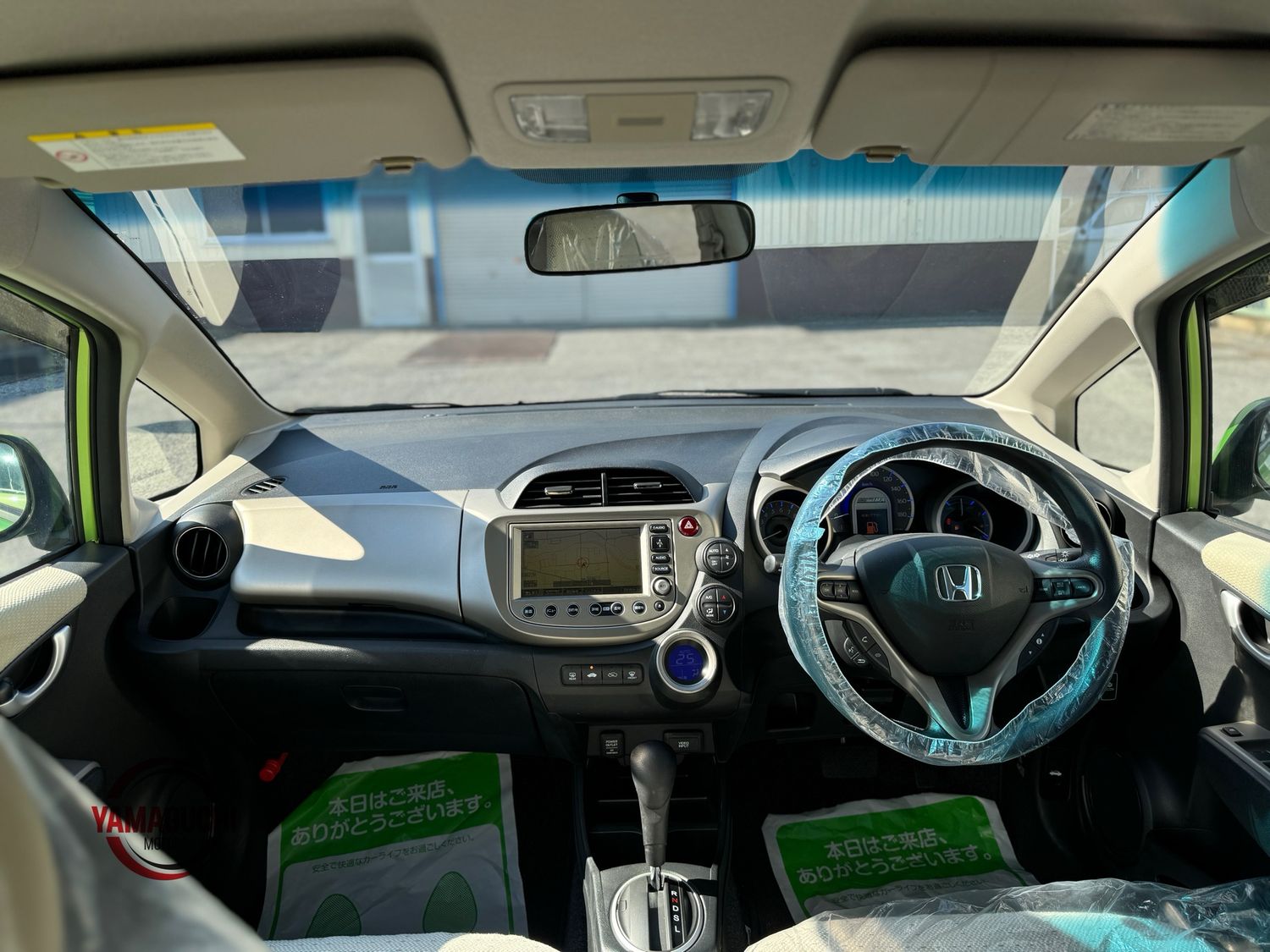 Beautiful Honda Fit Hybrid G Grade For Sale