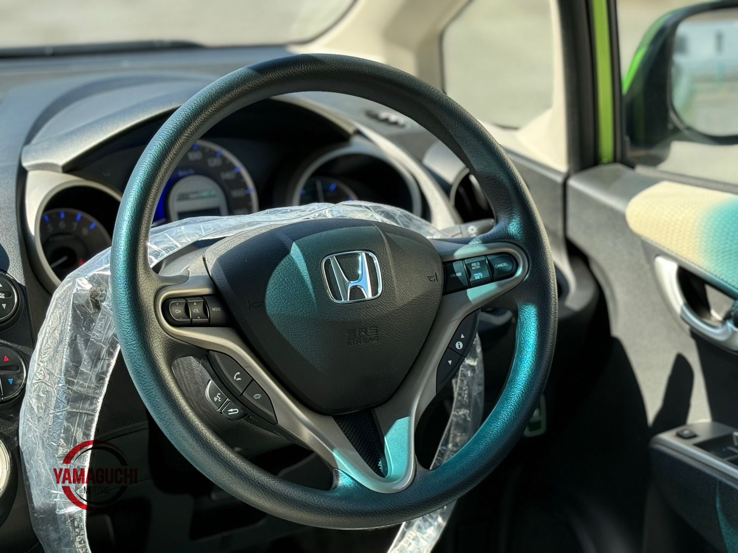 Beautiful Honda Fit Hybrid G Grade For Sale