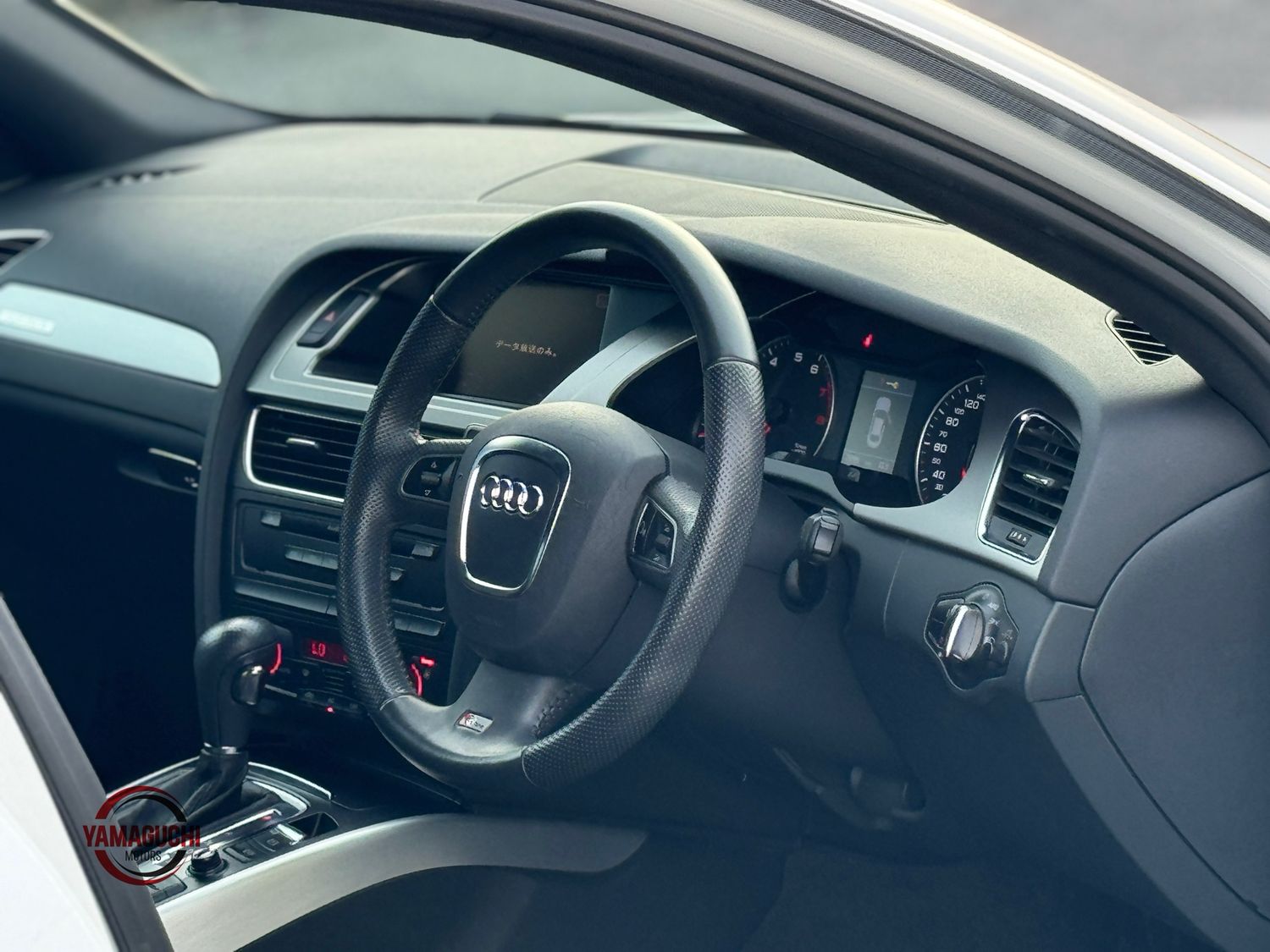 AUDI A4 2.0T QUATTRO SPORTS TYPE 4WD