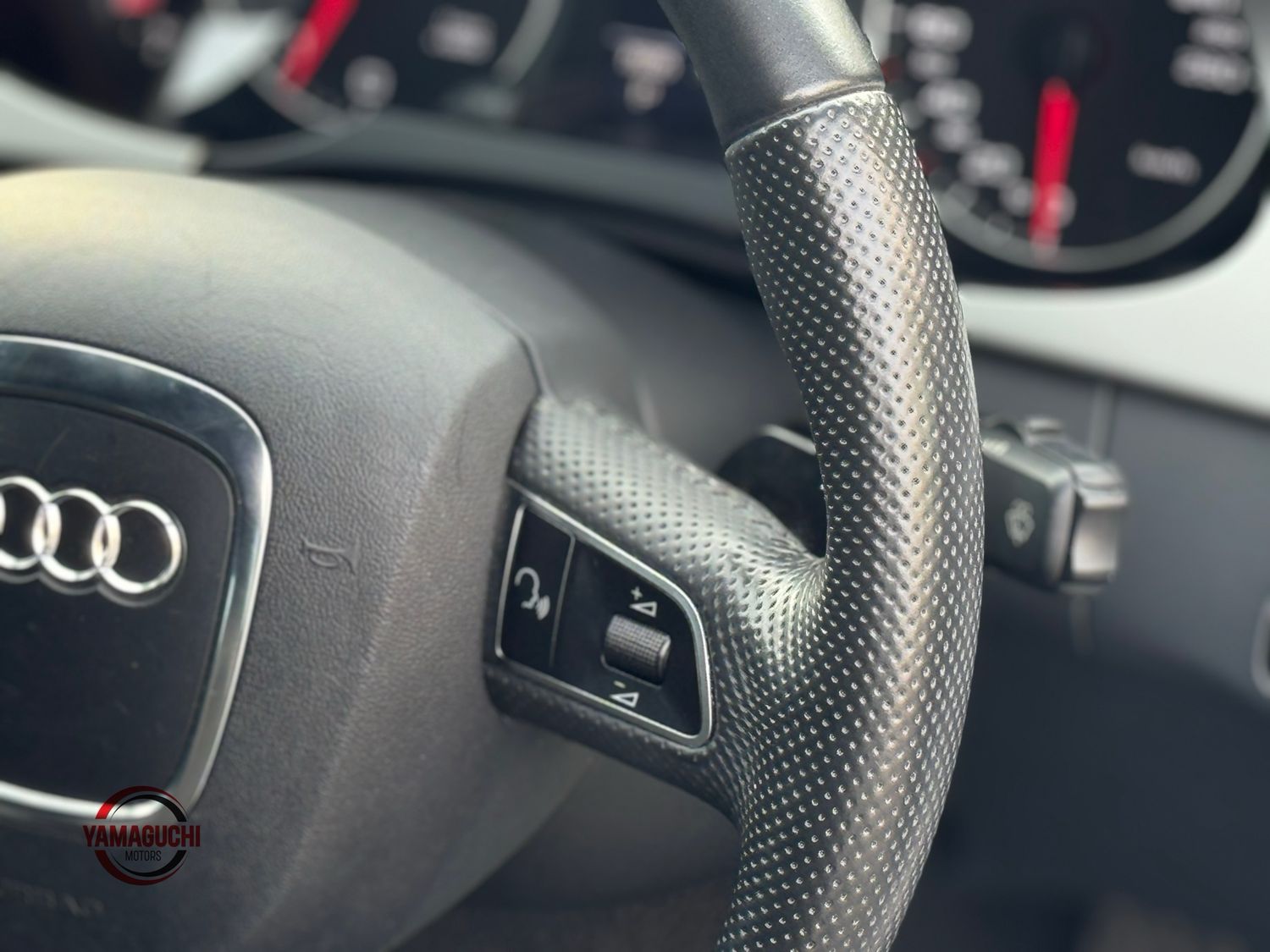 AUDI A4 2.0T QUATTRO SPORTS TYPE 4WD